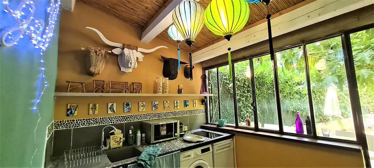 Guest house Villa Aigarden Maison D'Hotes Avignon