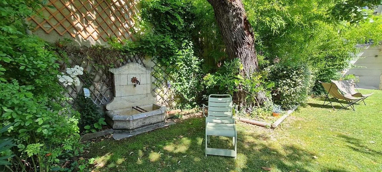 Villa Aigarden Maison D'Hotes Avignon Guest house
